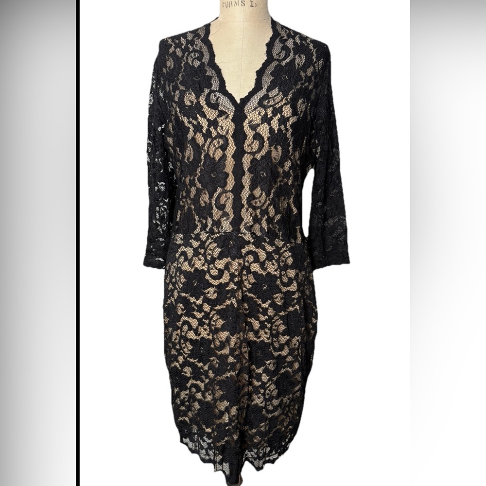 Karen Kane black Lace Dress